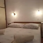 Mijic 特罗吉尔