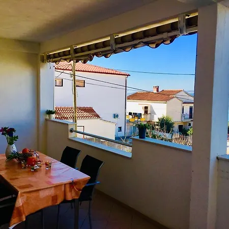 Apartment Mijic *